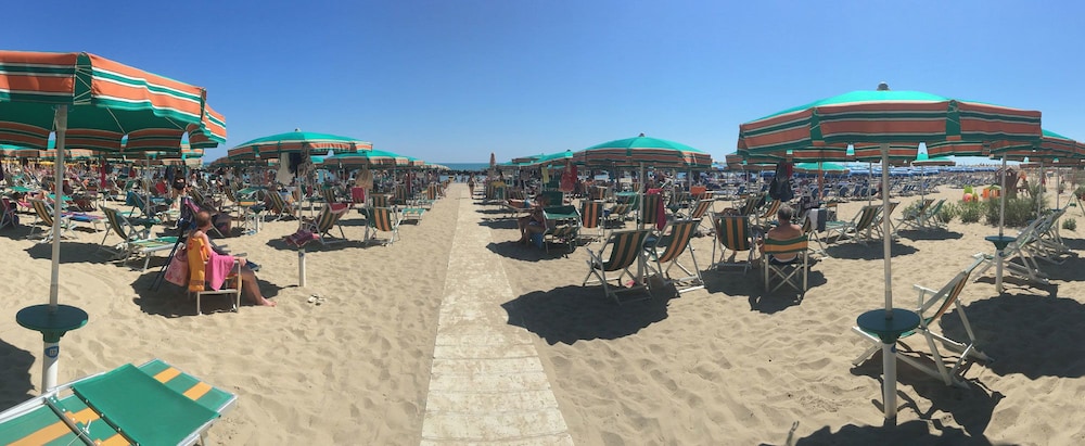GRAND HOTEL ADRIATICO 33/37