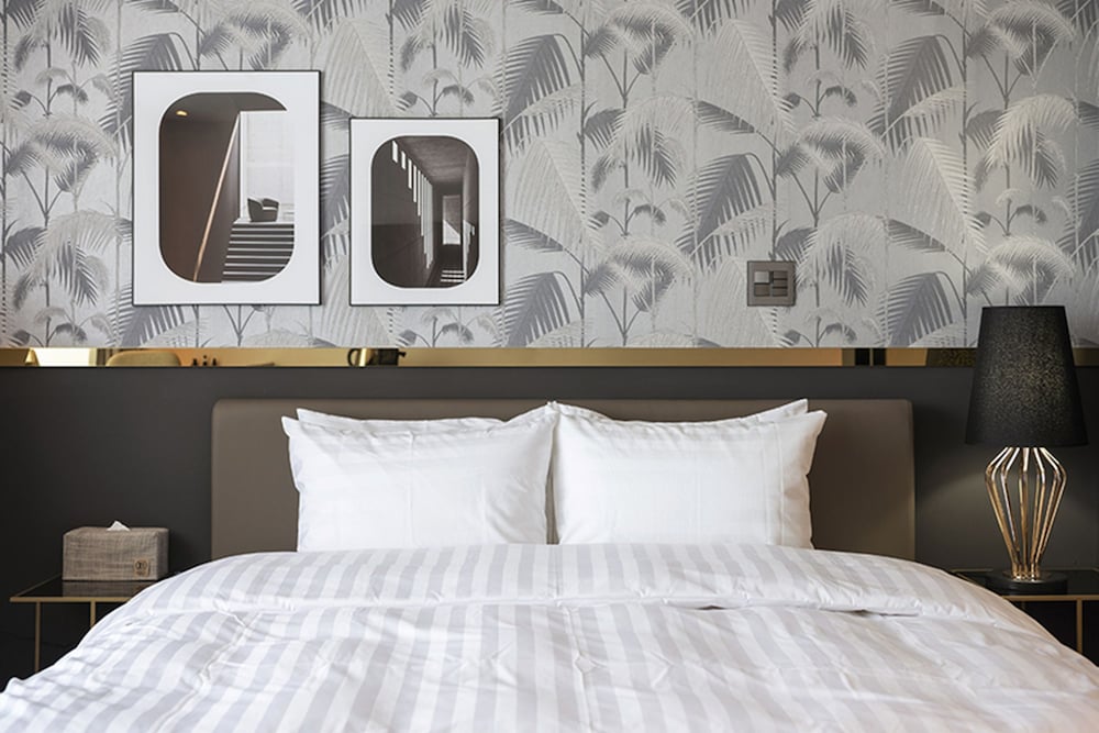 Brown-dot Hotel Sinho 23/38