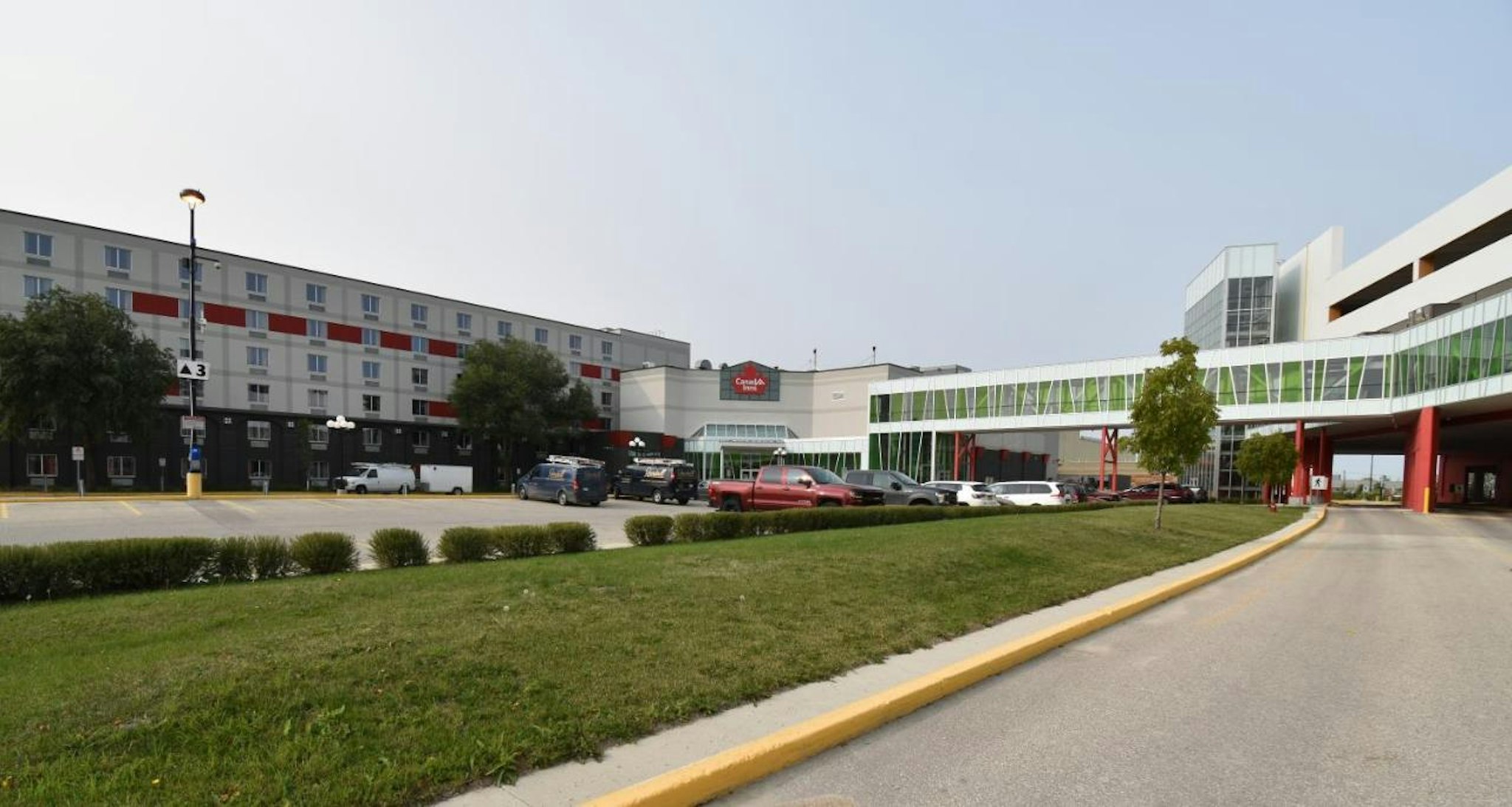 Canad Inns Destination Centre Club Regent Casino Hotel 42/46