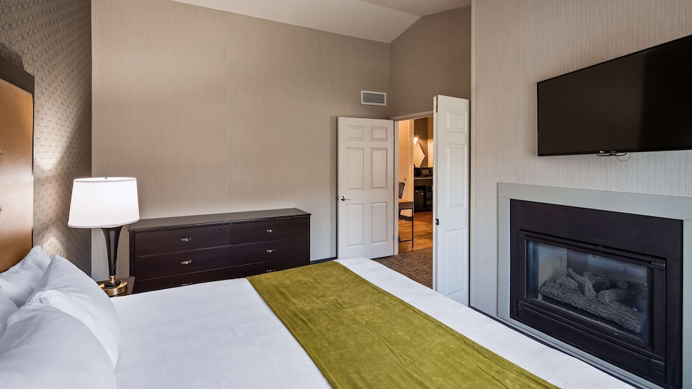 Best Western Plus Grant Creek Inn 14/40