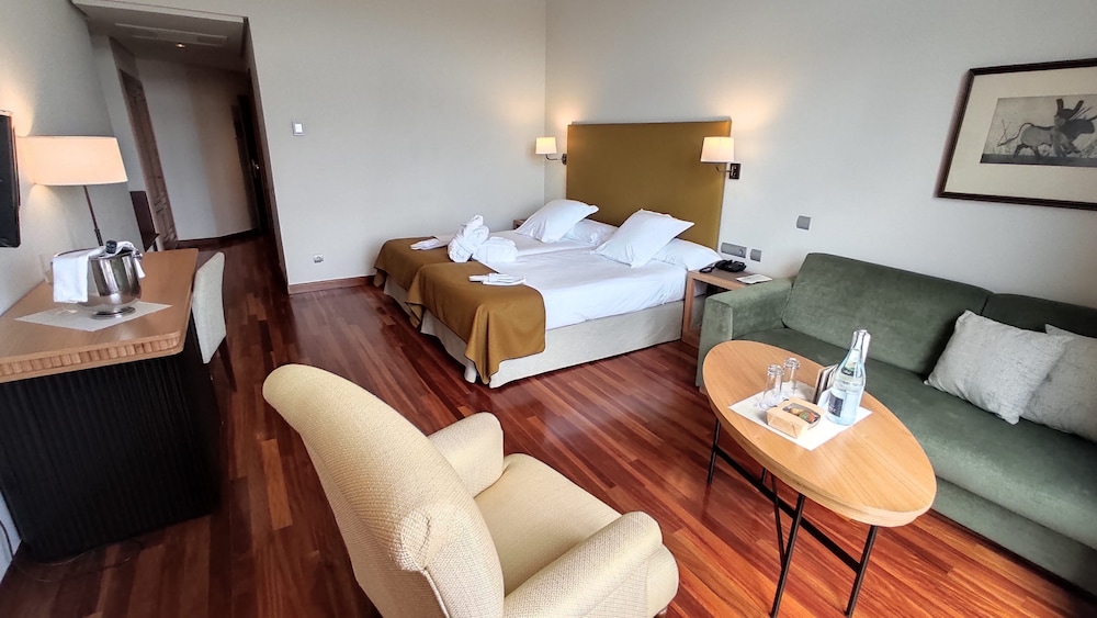 Parador De Ronda 35/71