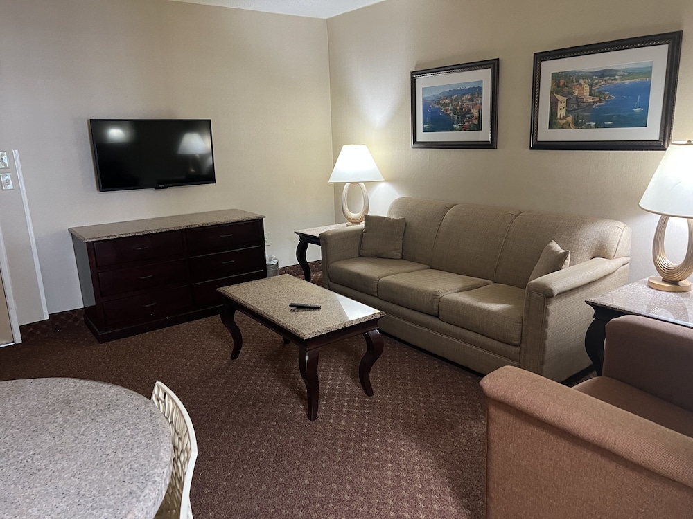 Princess Royale Oceanfront Resort 58/79