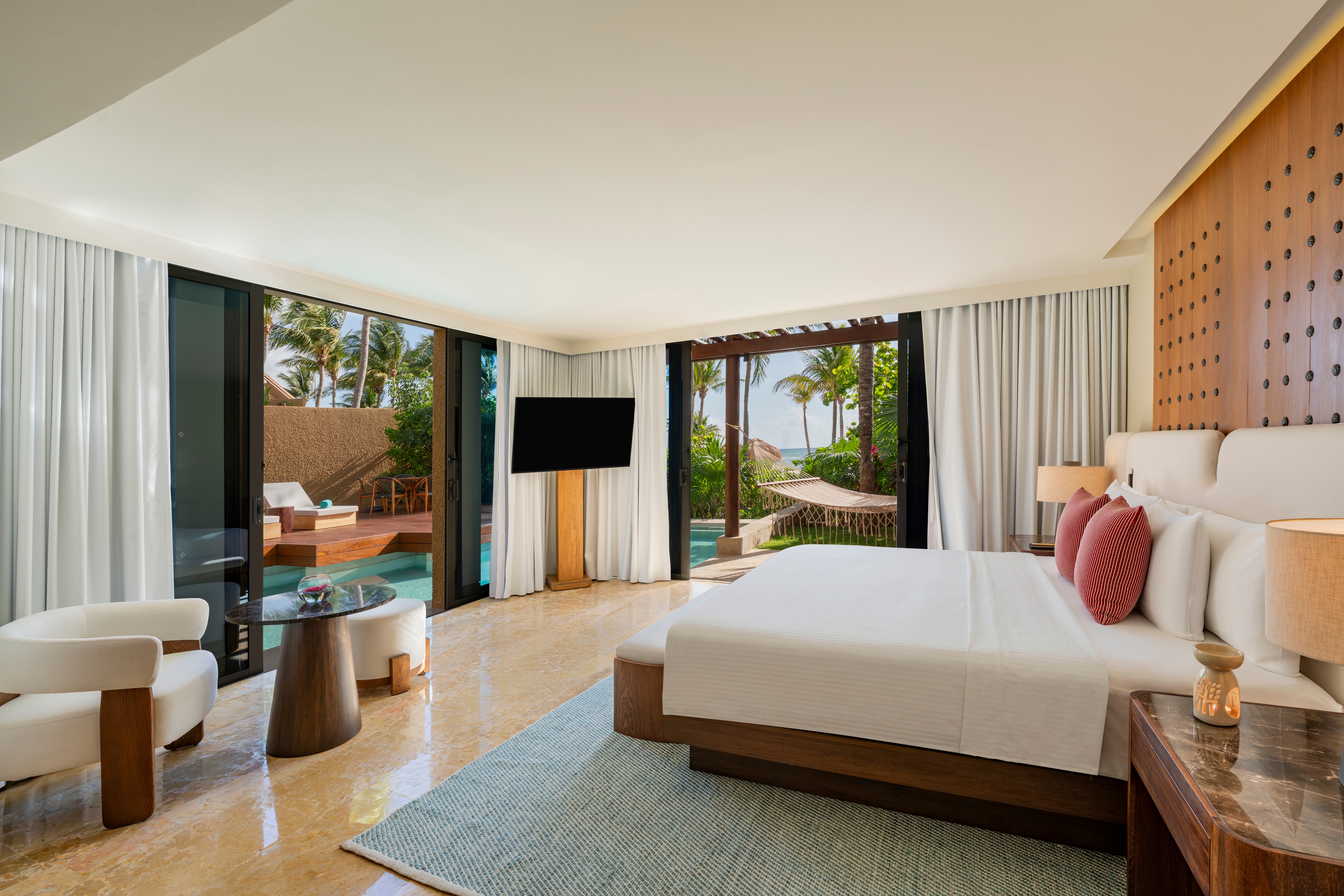 3 Bedrooms, Harmony, Pool, Villa, Beach Front