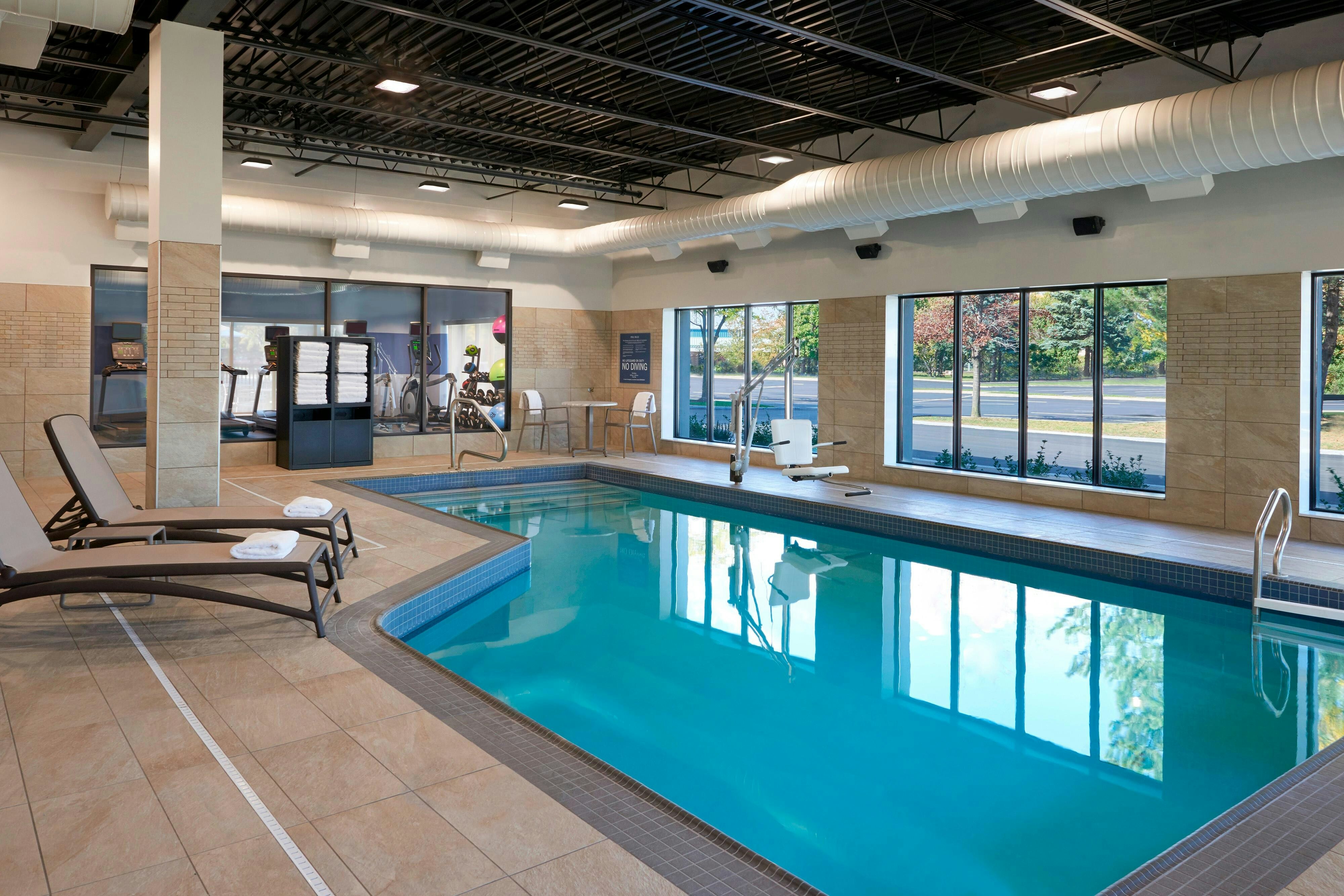 Four Points By Sheraton Hamilton Stoney Creek 16/33