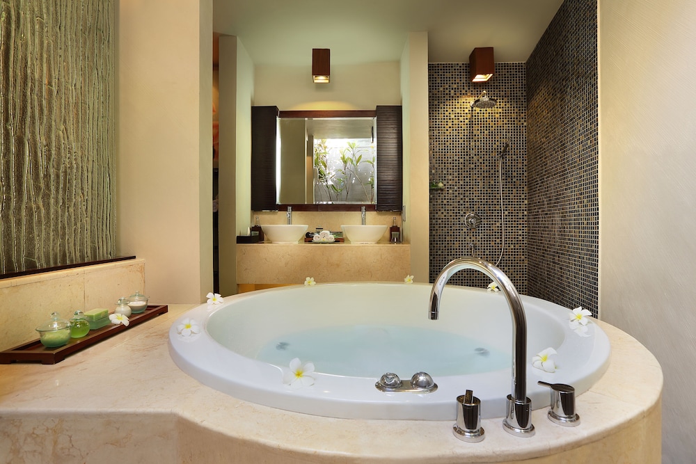 Le Jardin Villas Seminyak 50/50