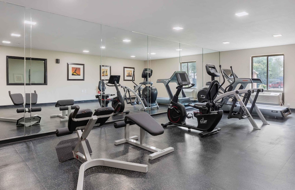 Extended Stay America - Arlington - Six Flags 23/50