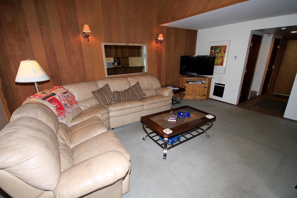 Mammoth Mountain Reservations Condo Collection 15/36