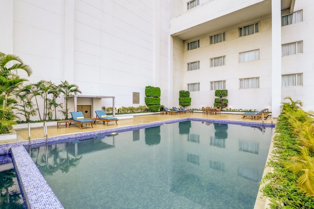 Lemon Tree Hotel Electronics City Bengaluru 6/61