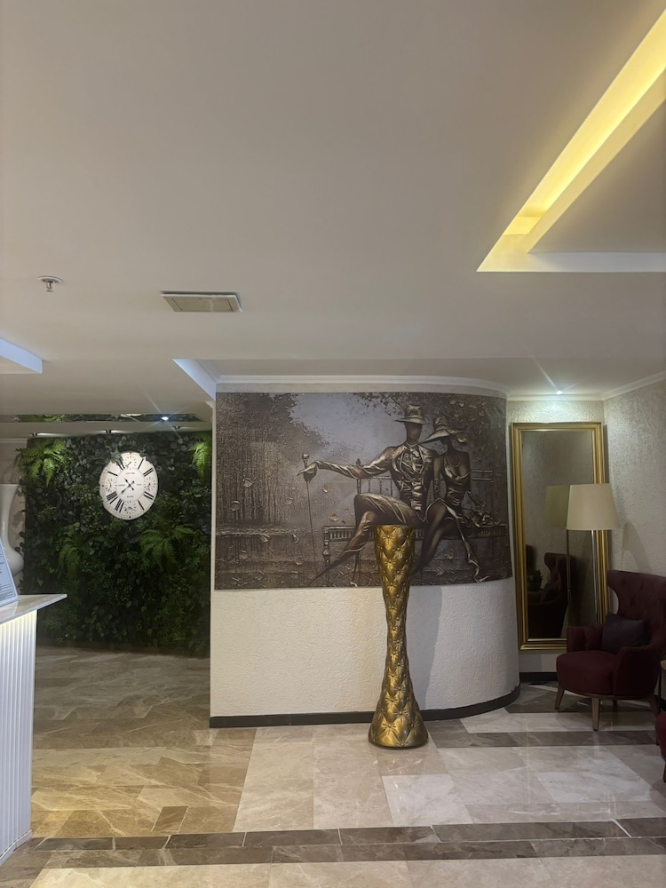 Comfort Hotel Haramidere 5/50