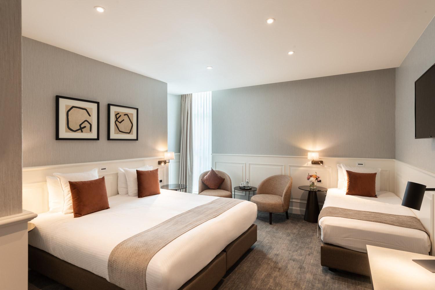 Room, Triple, Single Bed