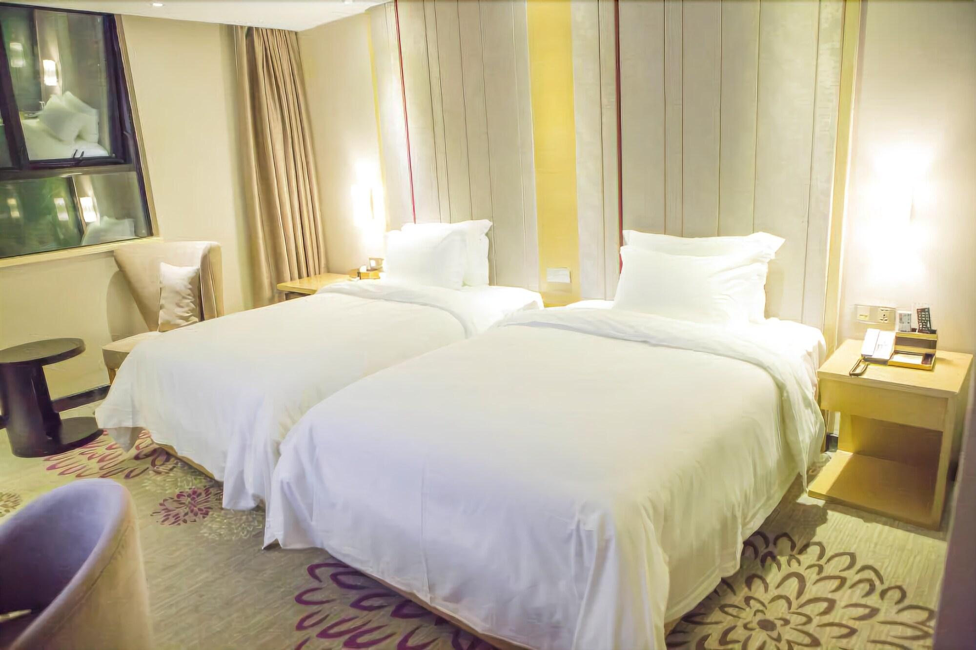 Lavande Hotels 15/31