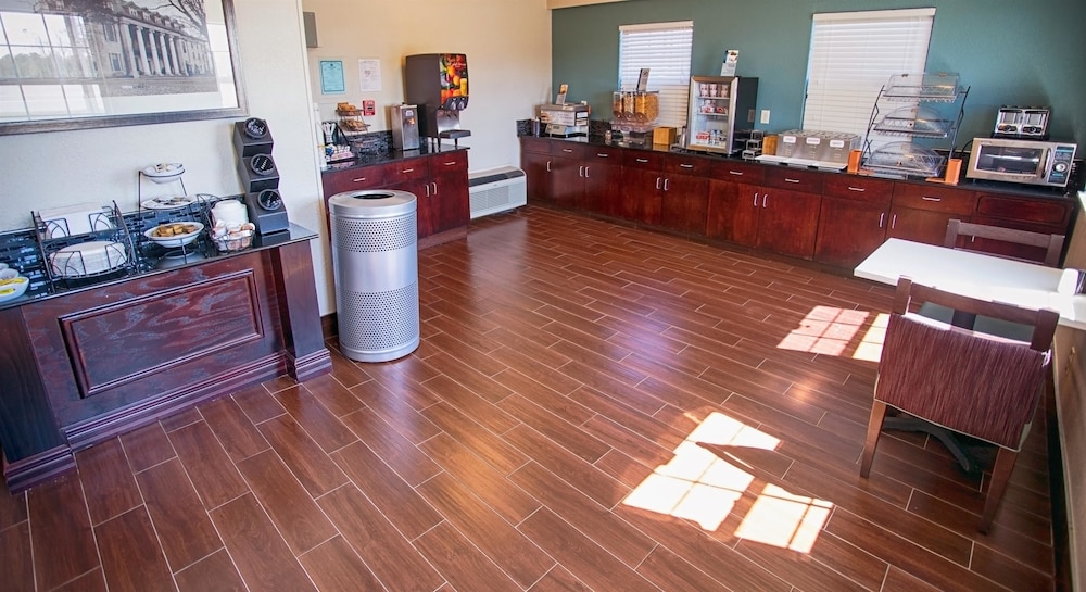 Best Western Athens Inn 7/30