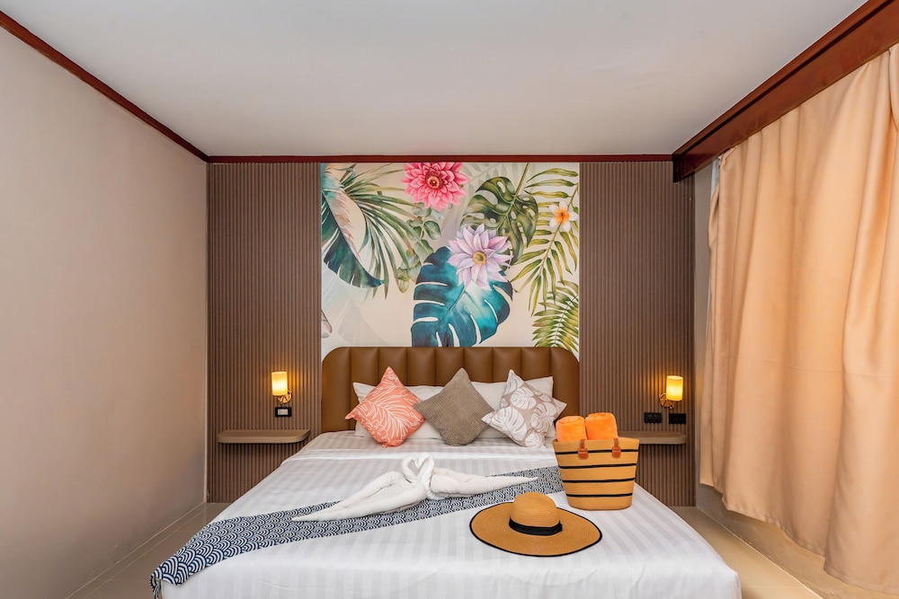 Outdoor Inn Kata Hotel 30/50