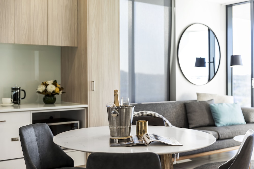 ALCYONE HOTEL RESIDENCES 43/61