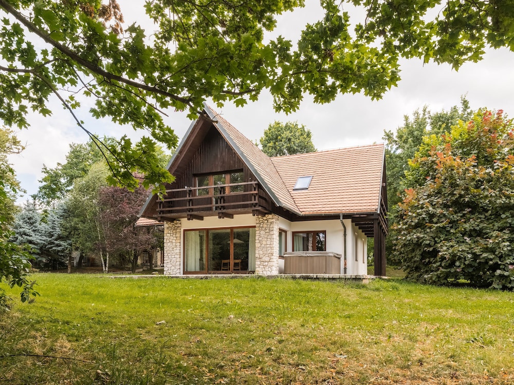 Tomaszowice Manor Estate 59/64