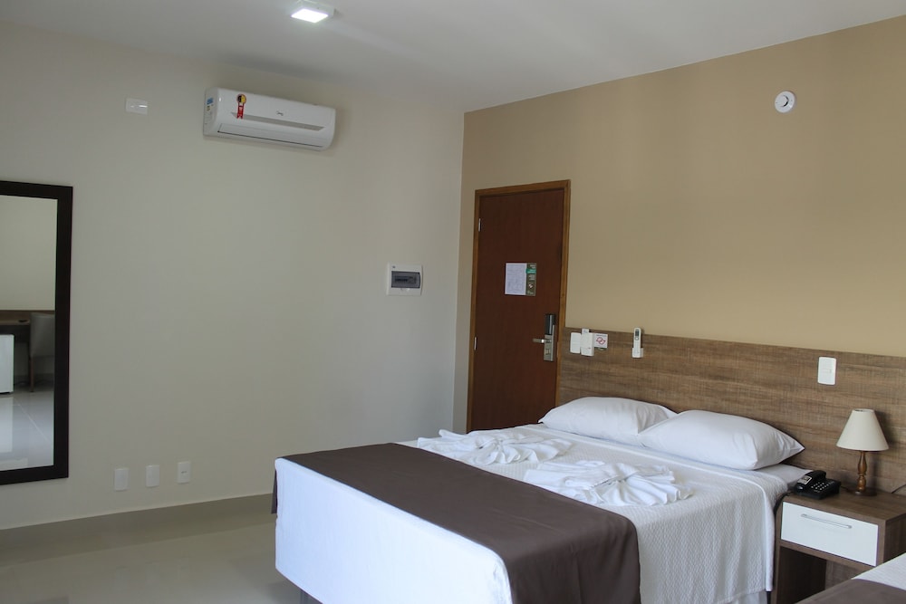 Avare Plaza Hotel 16/44