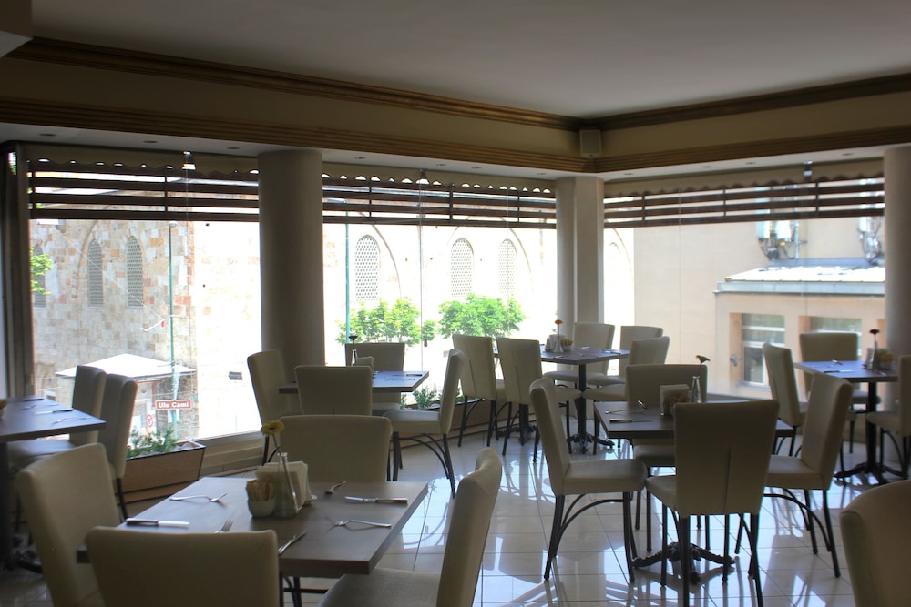 Artic Hotel 21/26