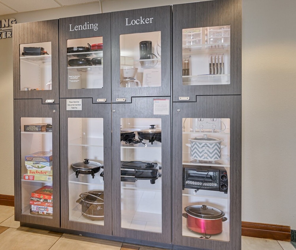 Candlewood Suites Tulsa 2/54