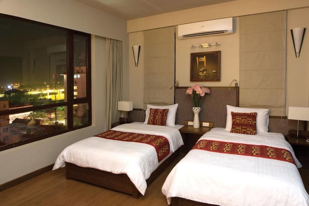 Asia Hotel 12/46