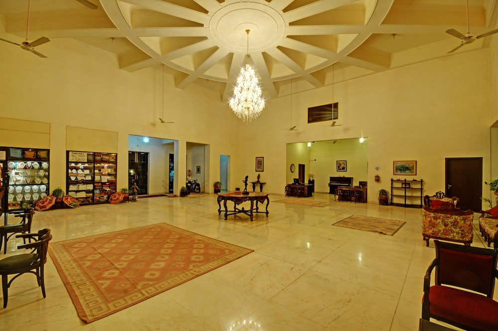 THE HADOTI PALACE BUNDI 21/39