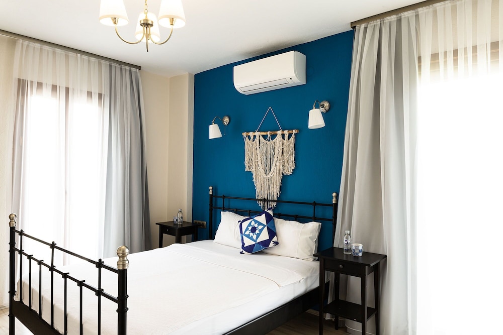 Ender Hotel 15/50