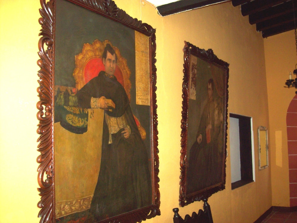 Hotel Casa Antigua 23/50