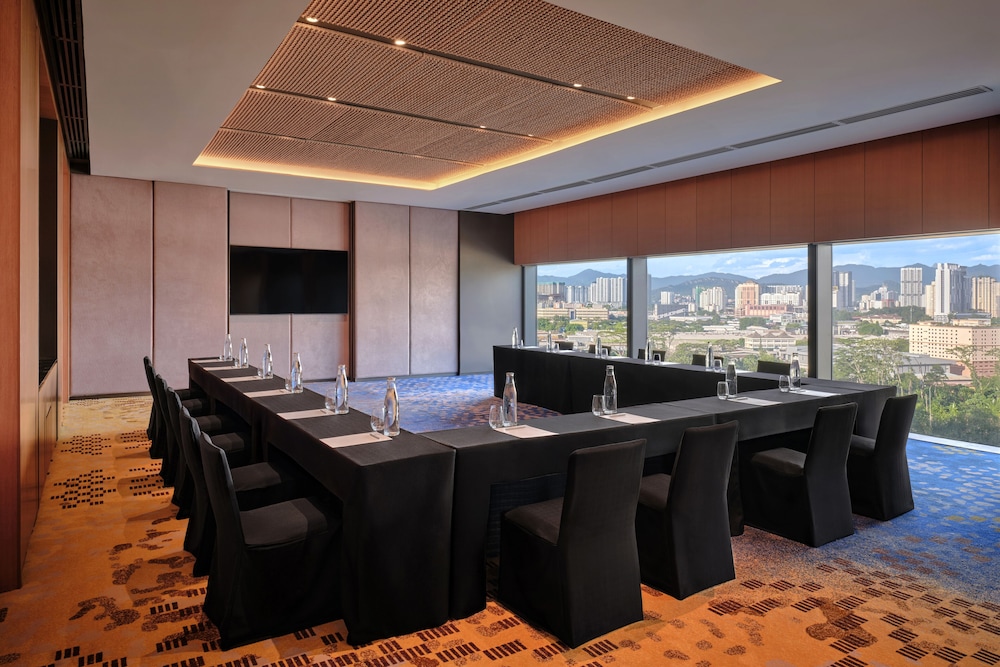 Hyatt Regency Kuala Lumpur at KL Midtown 38/50