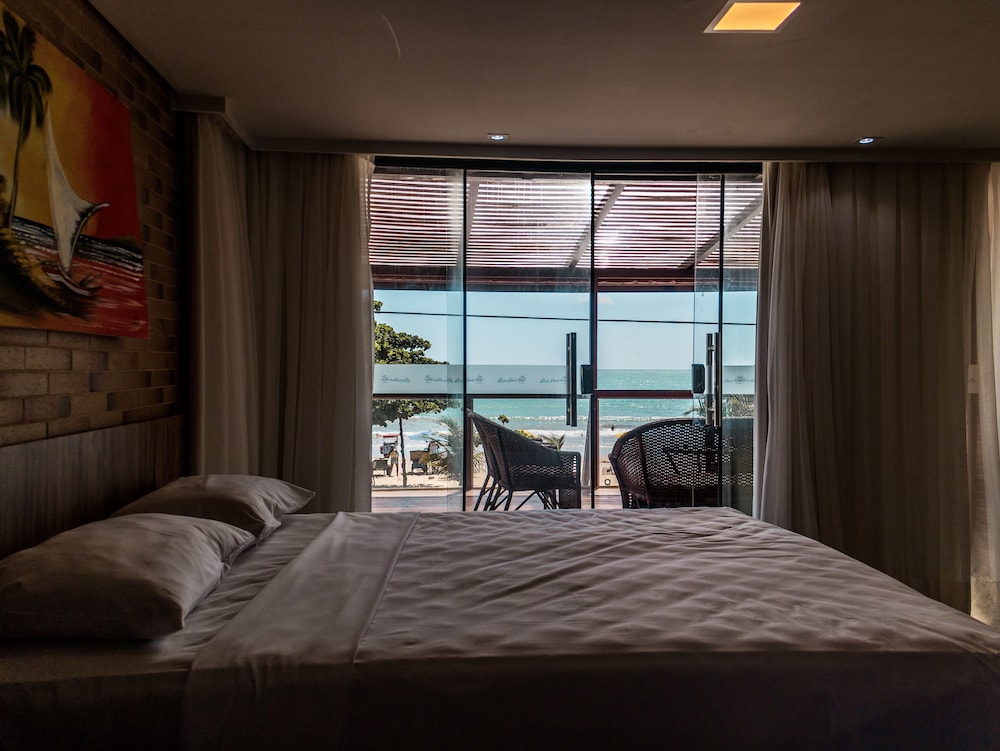 Bessa Beach Hotel 42/68