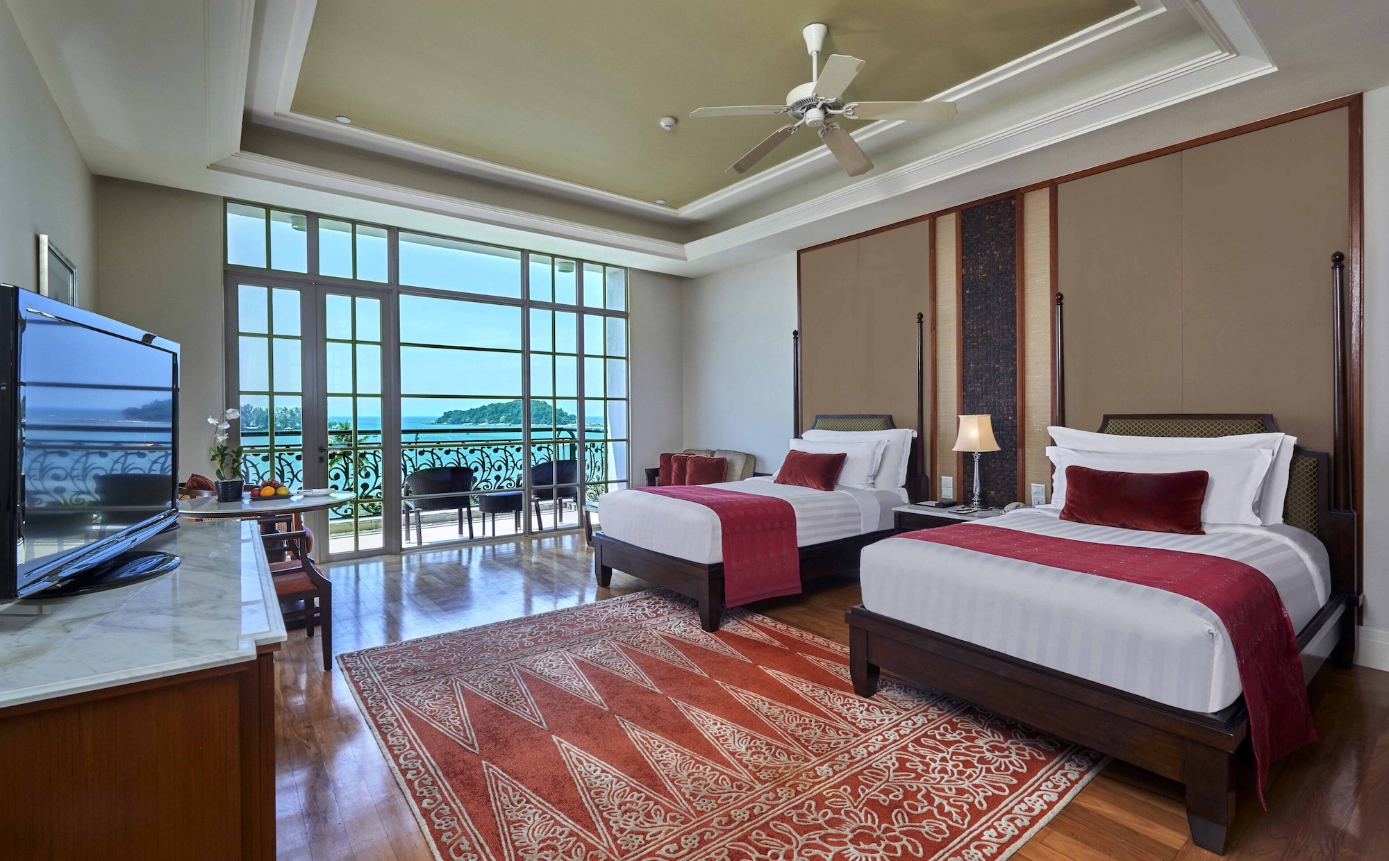 Viceroy, Twin Beds, Sea View