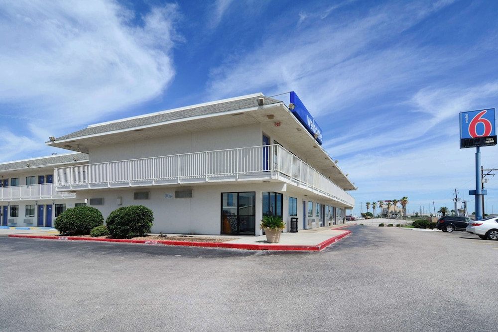 Motel6 Galveston, TX 6/59