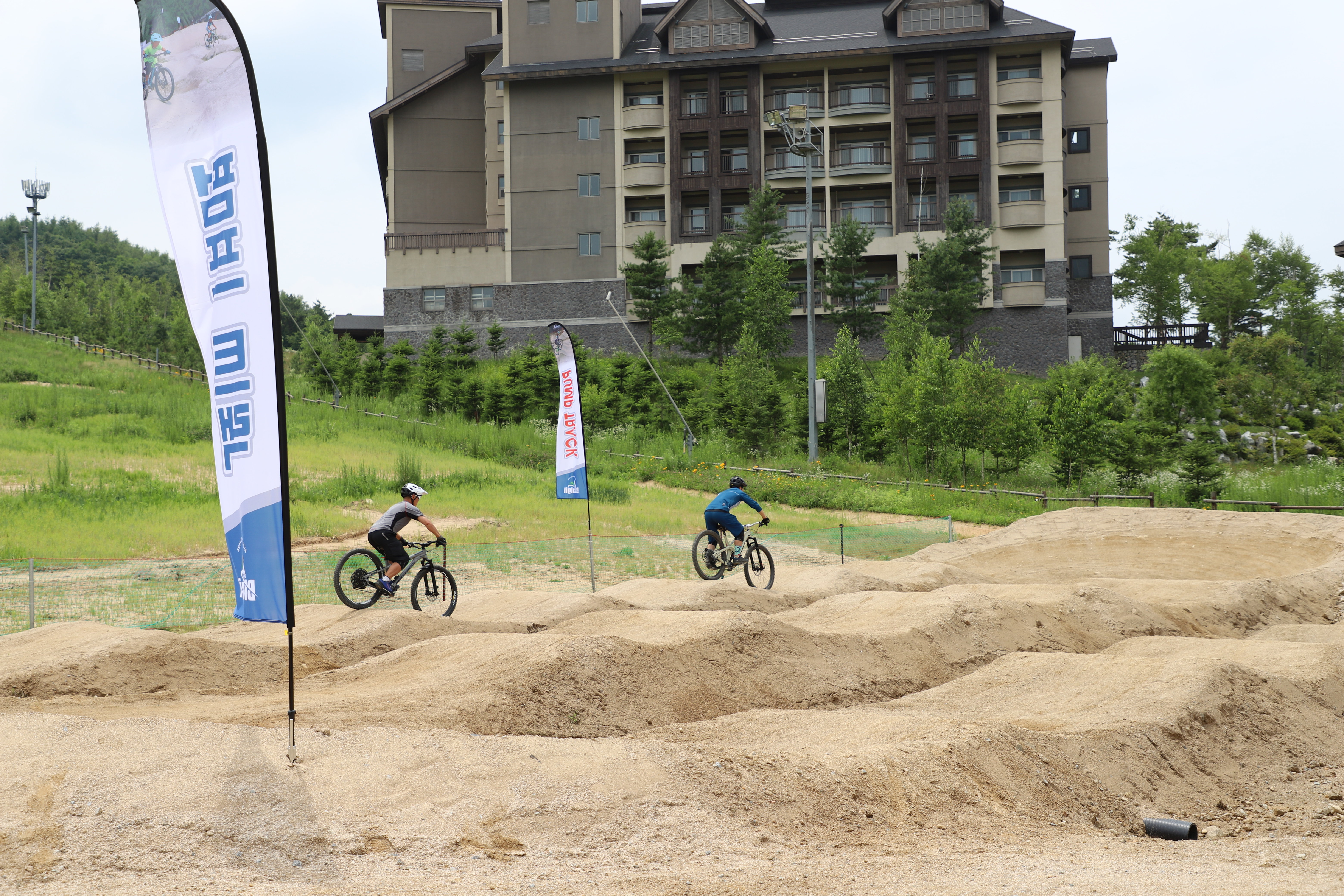 Holiday Inn & Suites Alpensia Pyeongchang Suites 63/73