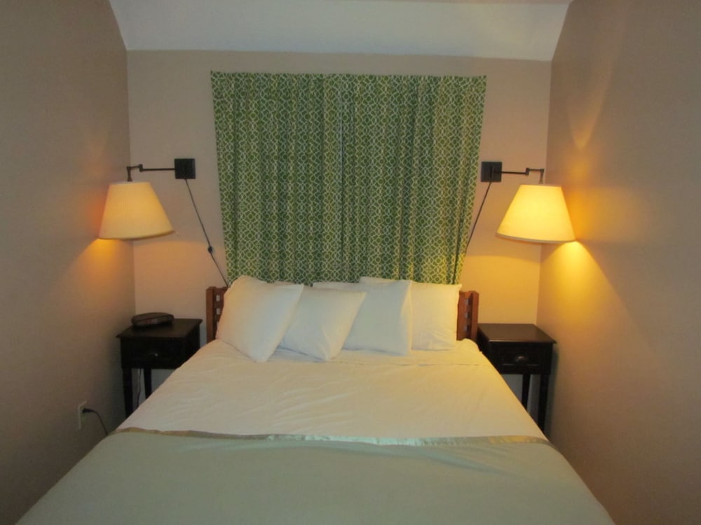 Myrtle Beach Resort by Beach Vacations 48/79