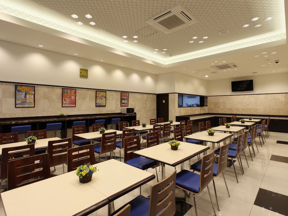 Toyoko Inn Osaka Namba Nipponbashi 50/56