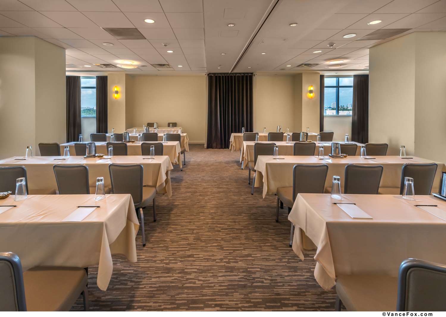 Arya Hotel & Suites Coconut Grove, WorldHotels, Distinctive 8/12