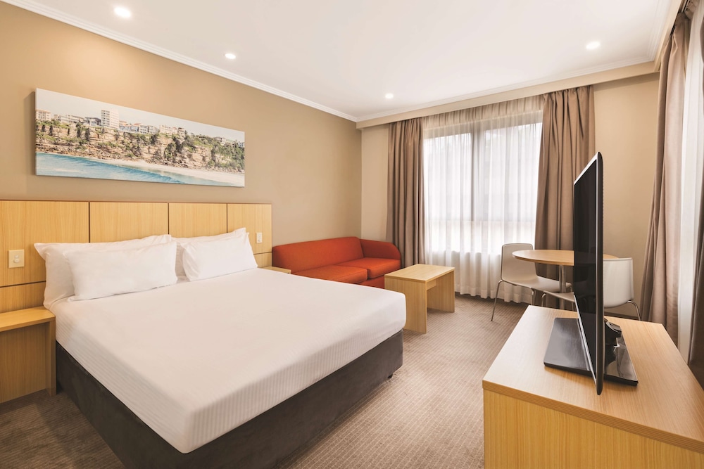 Mercure Sydney Manly Warringah 26/73