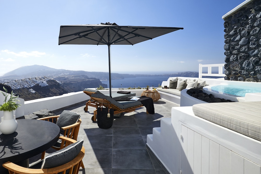 Olea Cave House 26/50