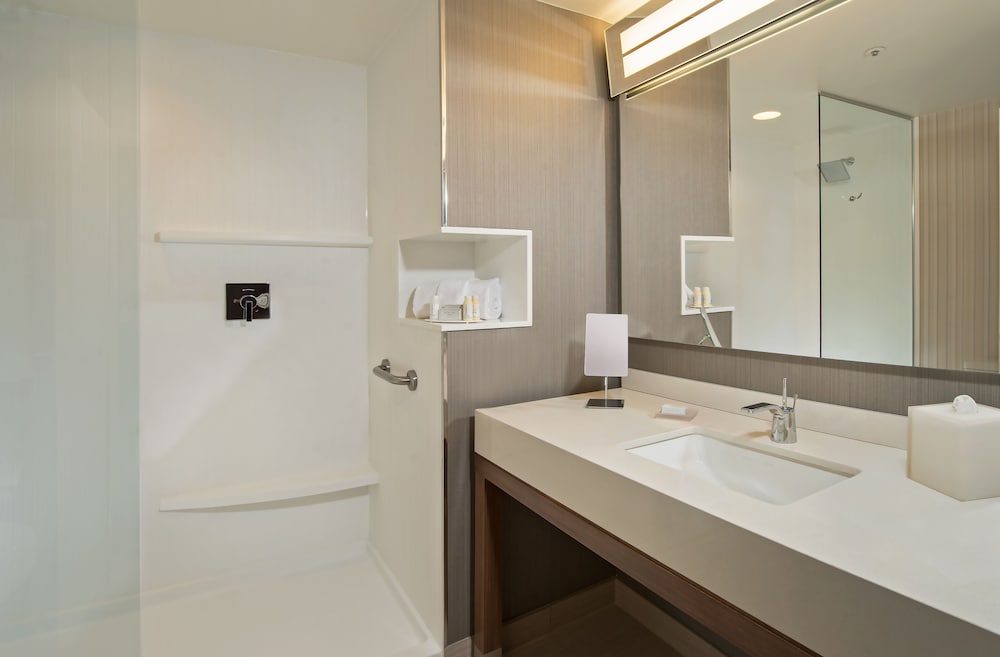 Courtyard By Marriott Atlanta Kennesaw 6/35