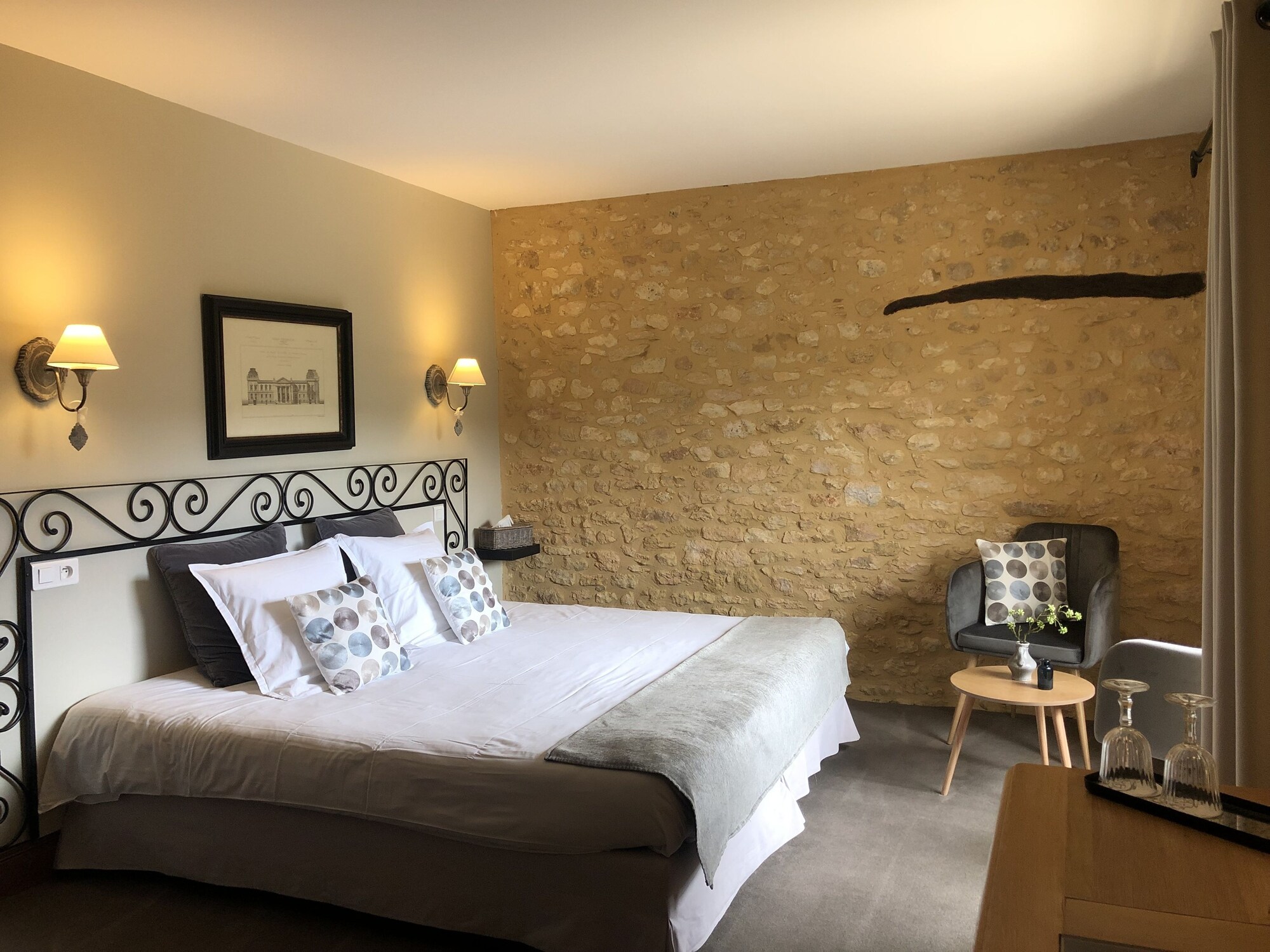 Superior, King Bed