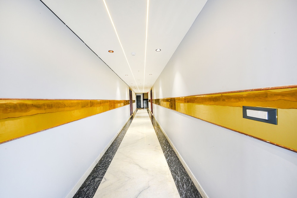 FabHotel Prime Apple Tree Residency, Sector 13 Dwarka, New Delhi 12/24