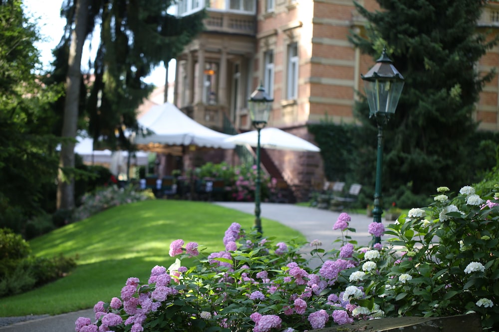 Villa Hammerschmiede Hotel 45/50