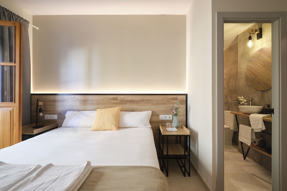 Sweet Sevilla Suites 11/50