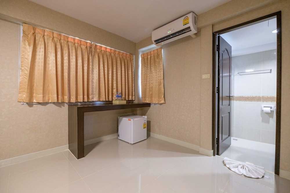 Nrc Residence 48/50