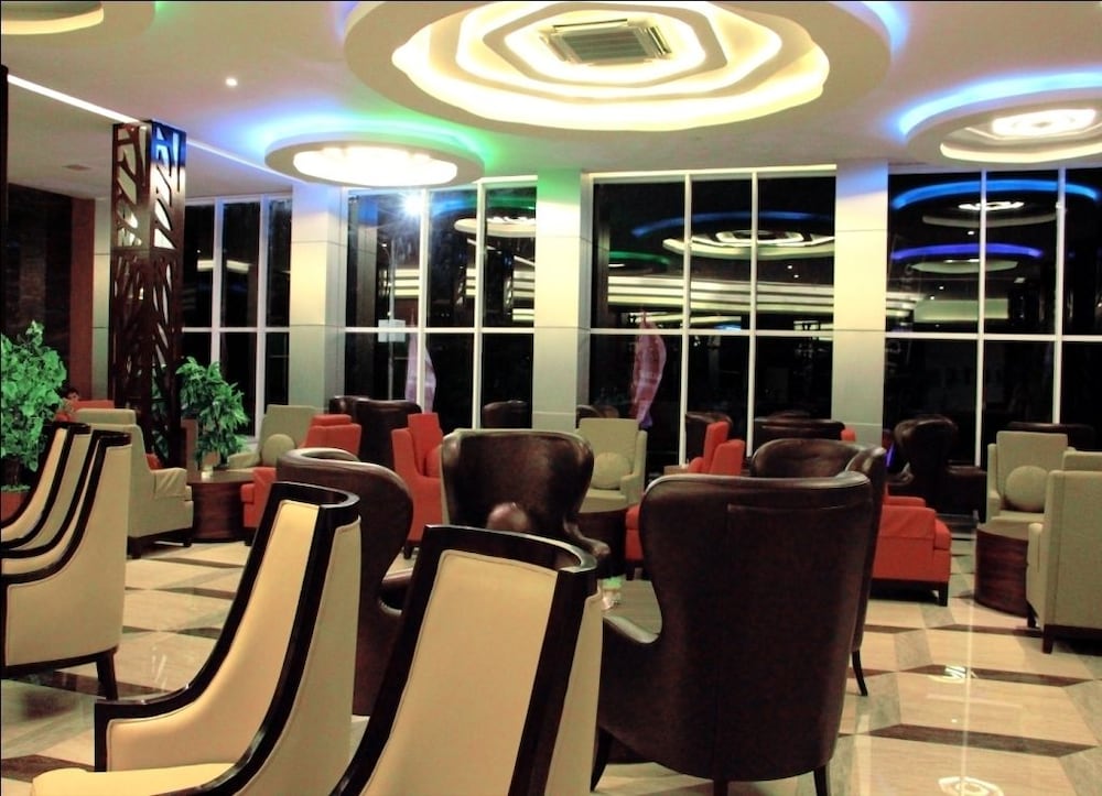 THE BELAGRI HOTEL AND CONVENTION 46/62