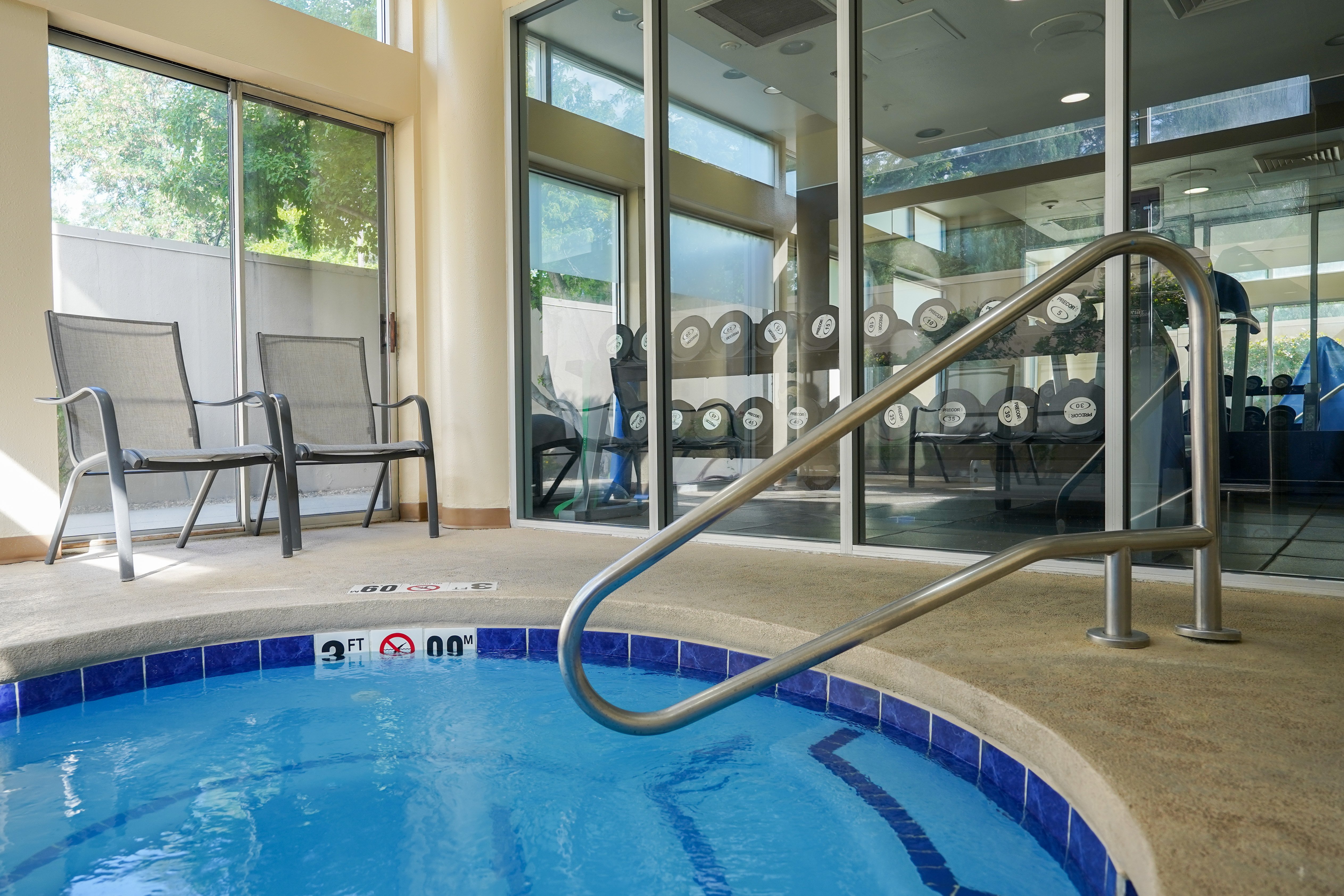 Holiday Inn Express Boise University Area 34/78