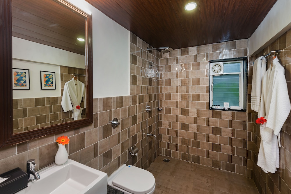 Manas Lifestyle Resort 46/50
