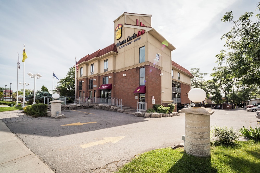 Monte Carlo Inn Toronto West Suites 56/65
