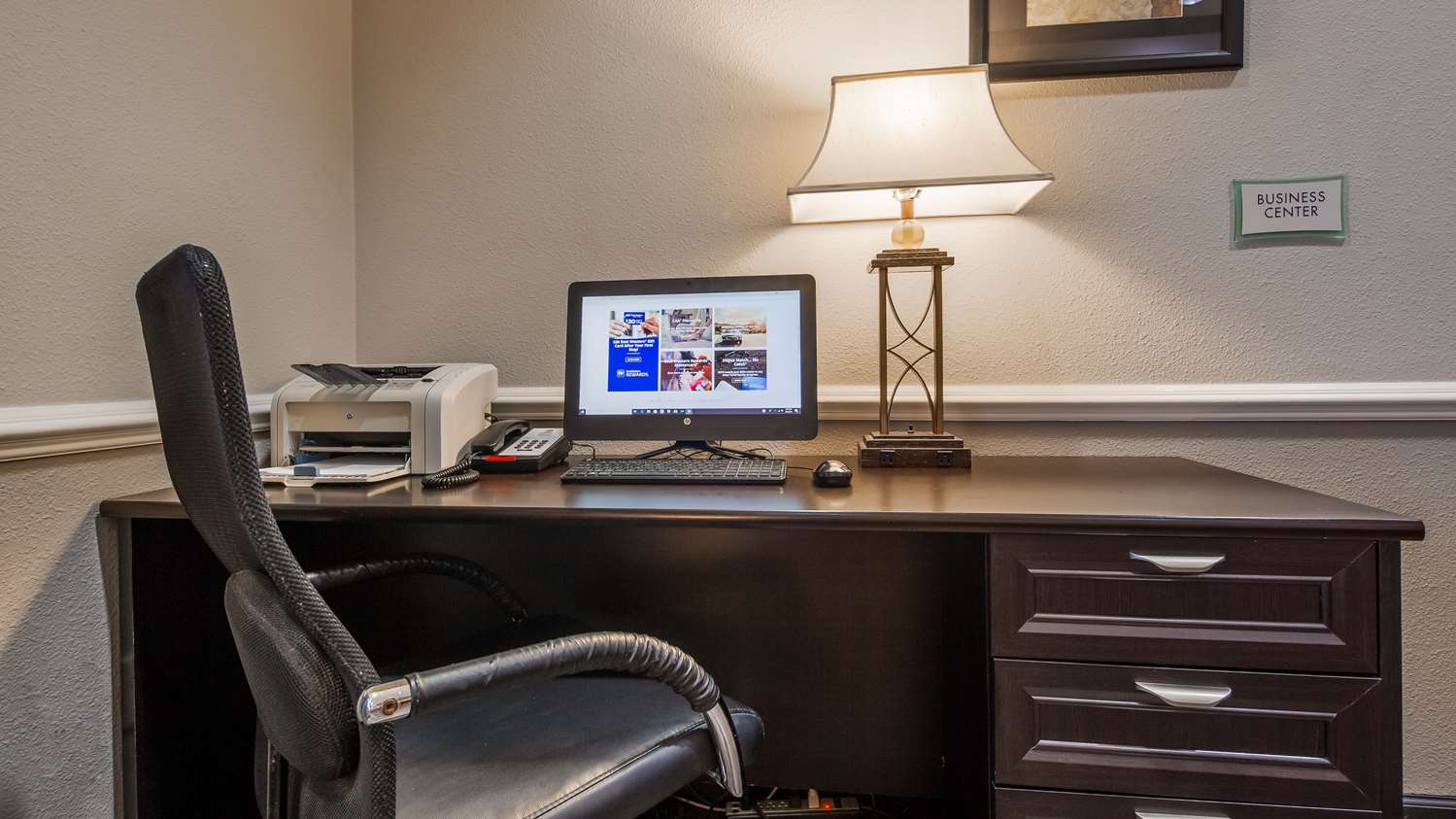 Best Western Mayport Inn & Suites 31/34