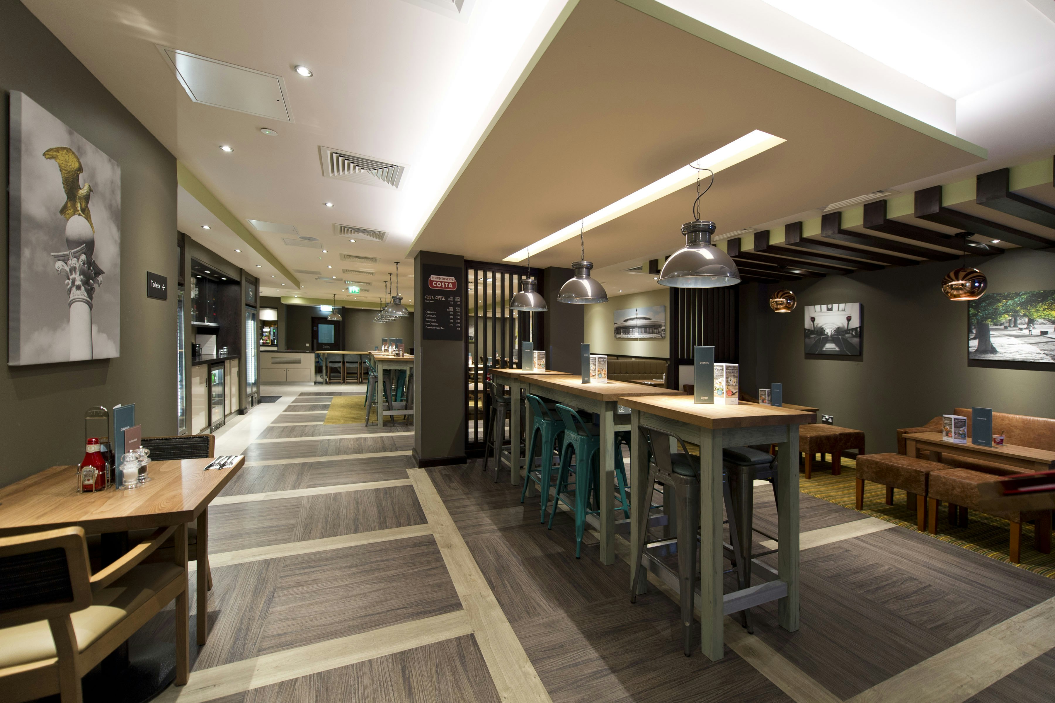 Premier Inn London Southgate 29/33