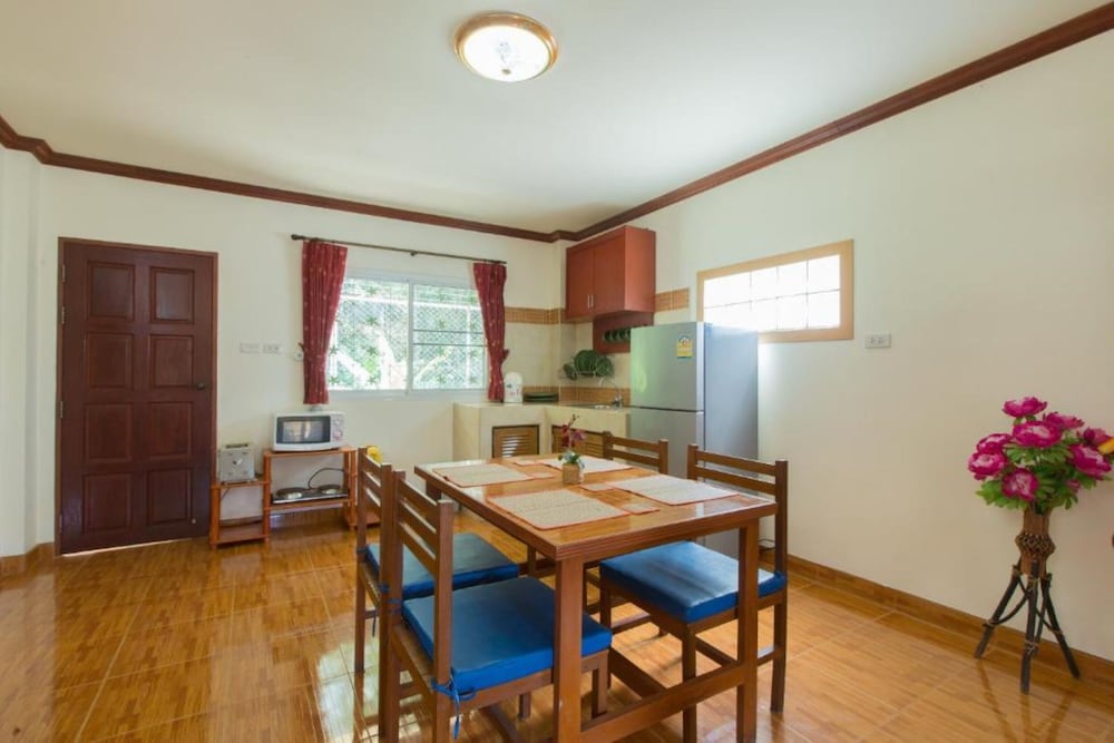 Patong Rai Rom Yen Resort SHA 47/50