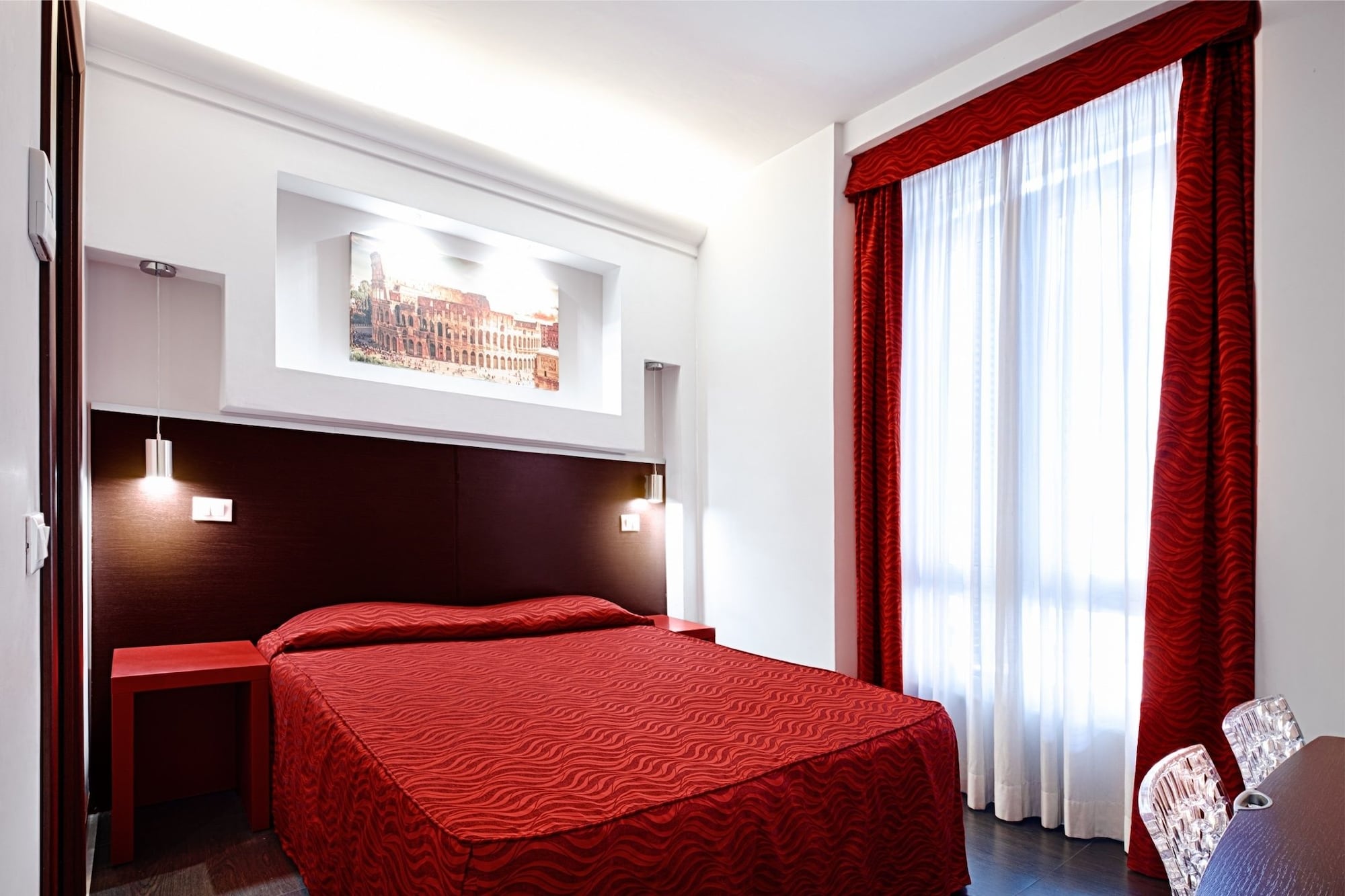 ROOM, SINGLE, DOUBLE BED